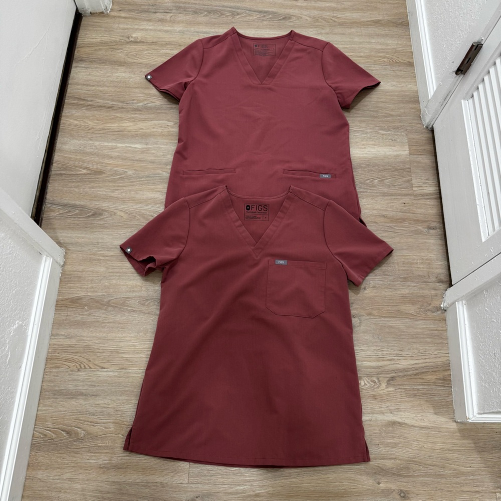 Women’s figs scrub tops